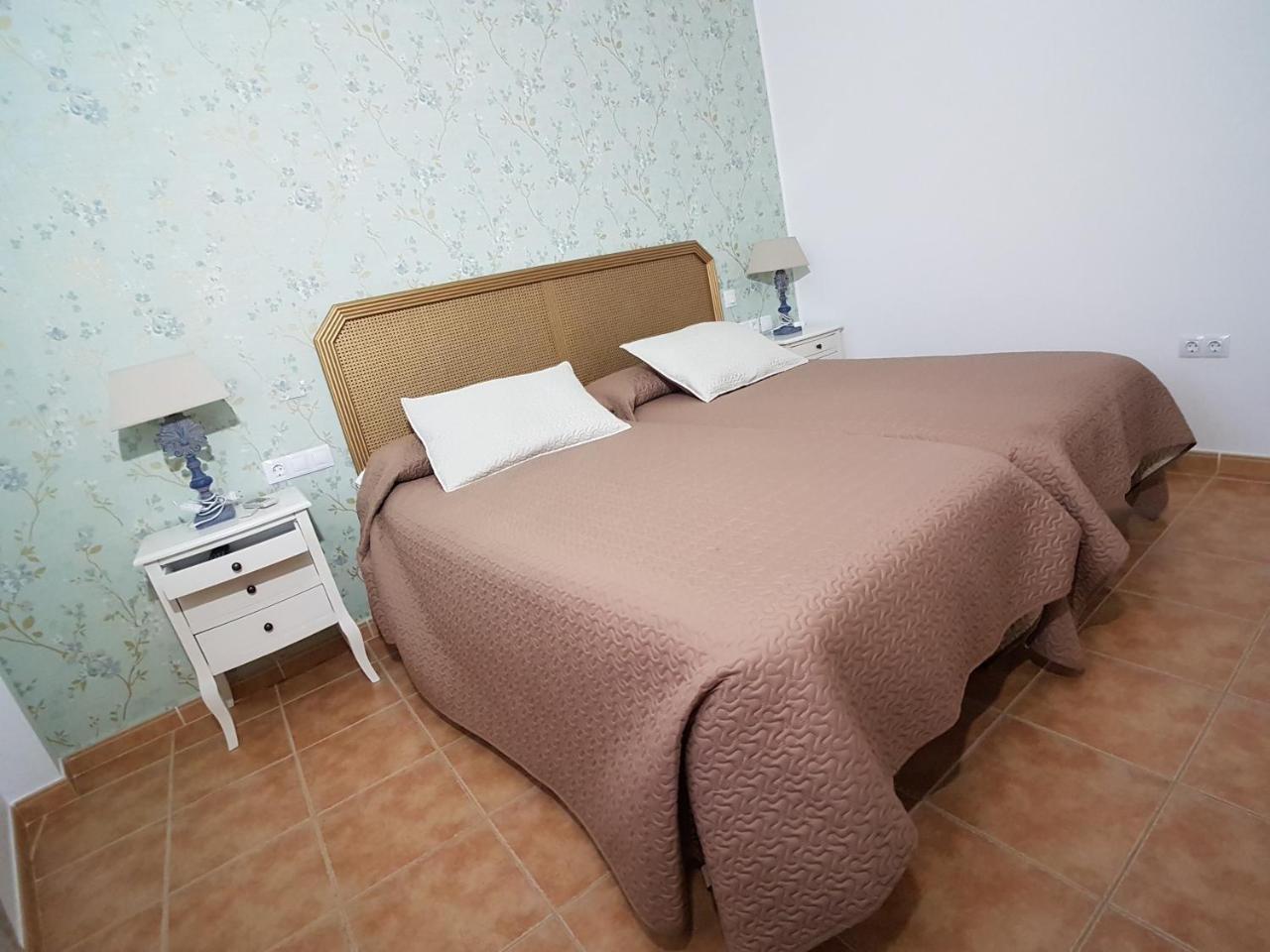 Hostal Meson La Era Ríogordo Екстериор снимка
